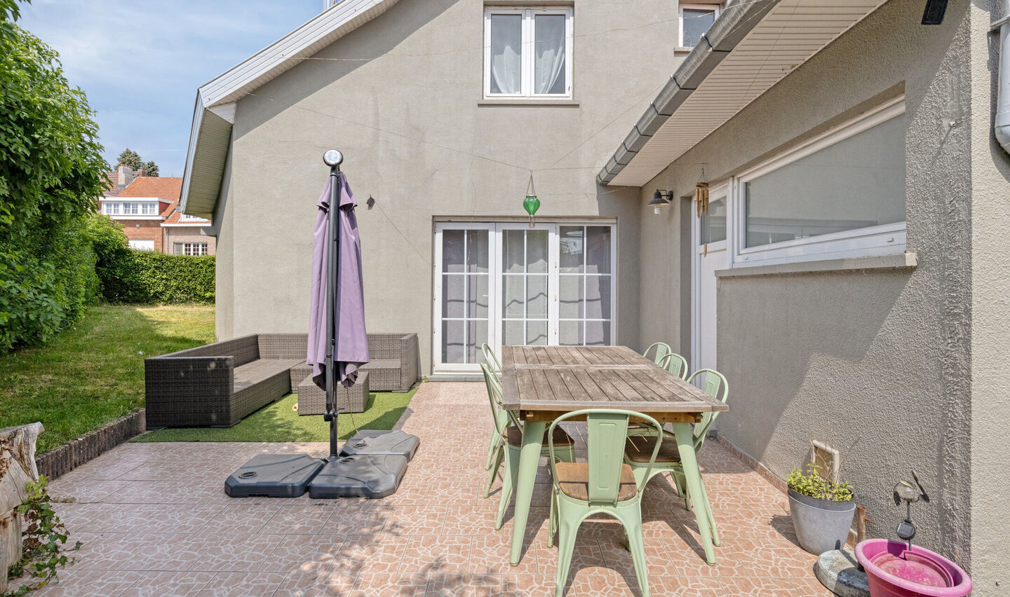 Maison unifamiliale à vendre à Sint-pieters-leeuw