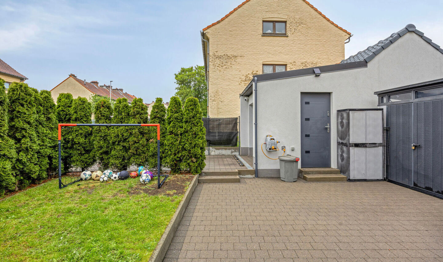 Maison unifamiliale &agrave; vendre &agrave; Sint-Pieters-Leeuw