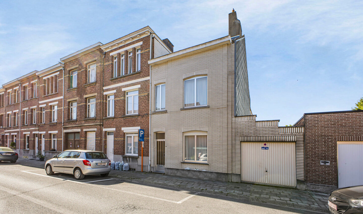 Maison unifamiliale &agrave; vendre &agrave; Sint-Pieters-Leeuw
