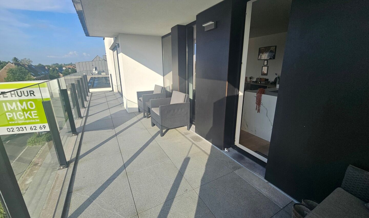 Penthouse &agrave; louer &agrave; Sint-Pieters-Leeuw