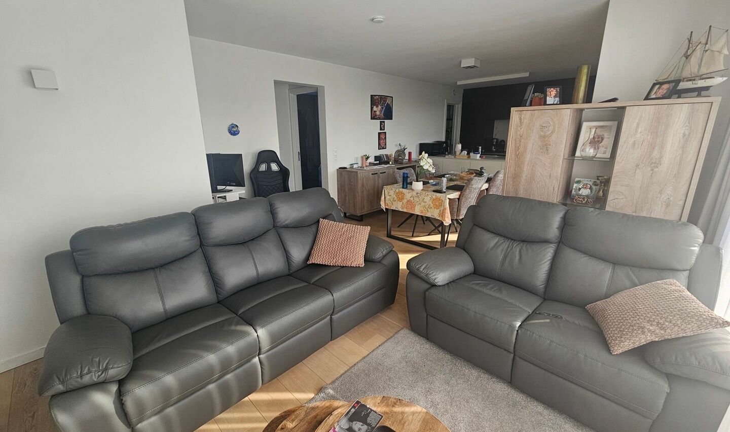 Penthouse &agrave; louer &agrave; Sint-Pieters-Leeuw