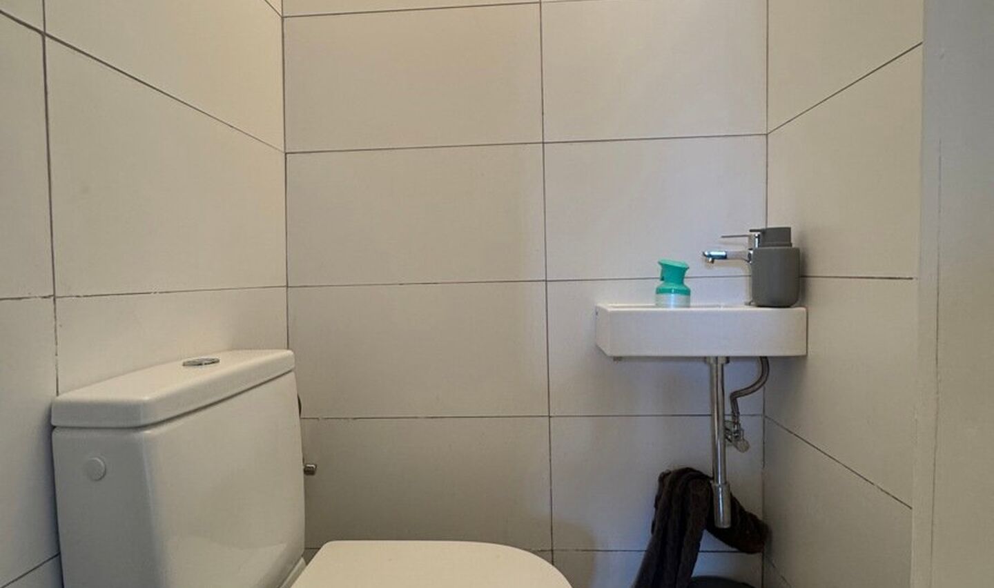 Rez-de-chaussée à louer à Sint-Pieters-Leeuw