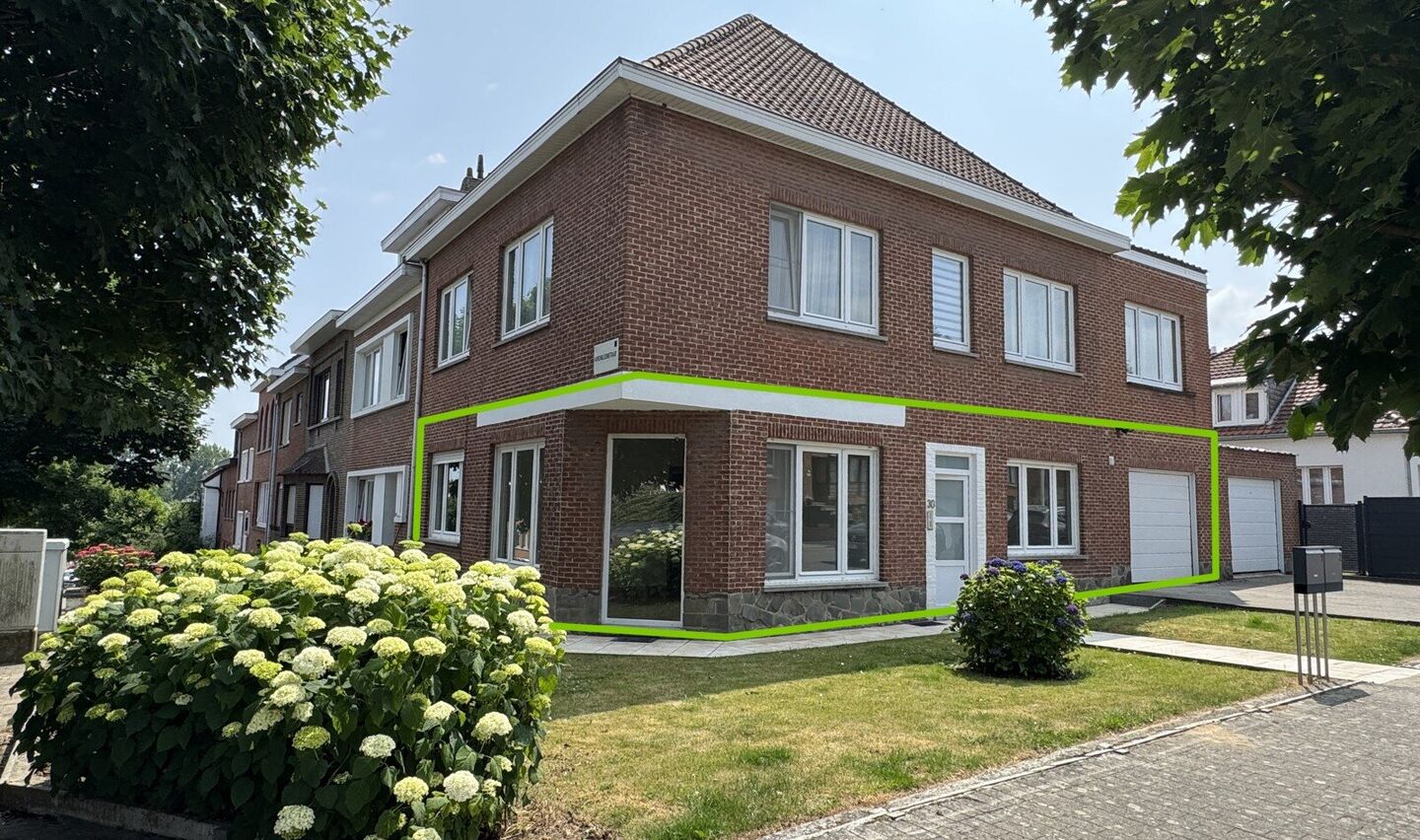 Rez-de-chaussée à louer à Sint-Pieters-Leeuw