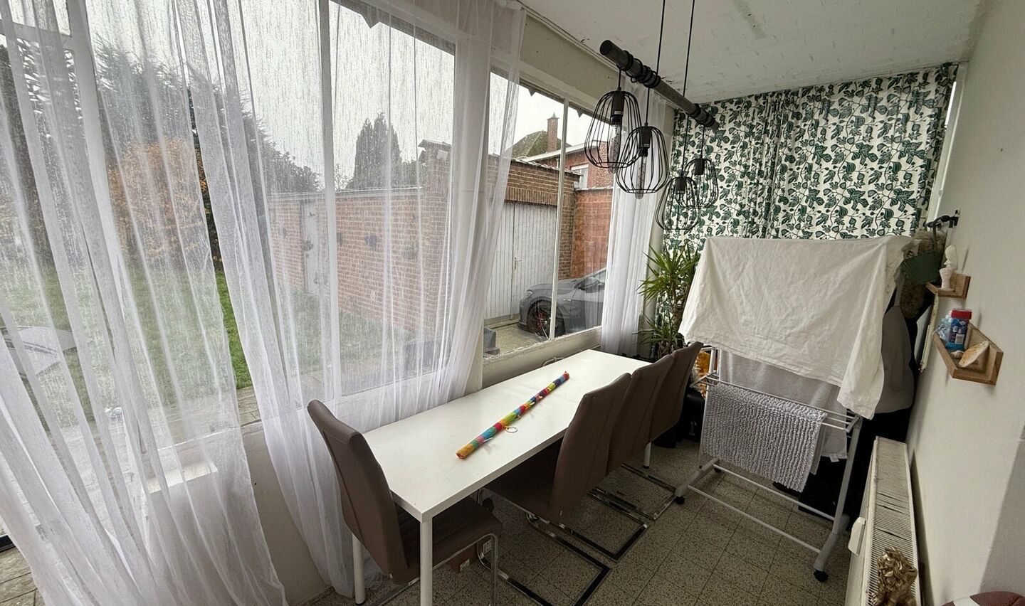 Rez-de-chaussée à vendre à Halle Buizingen