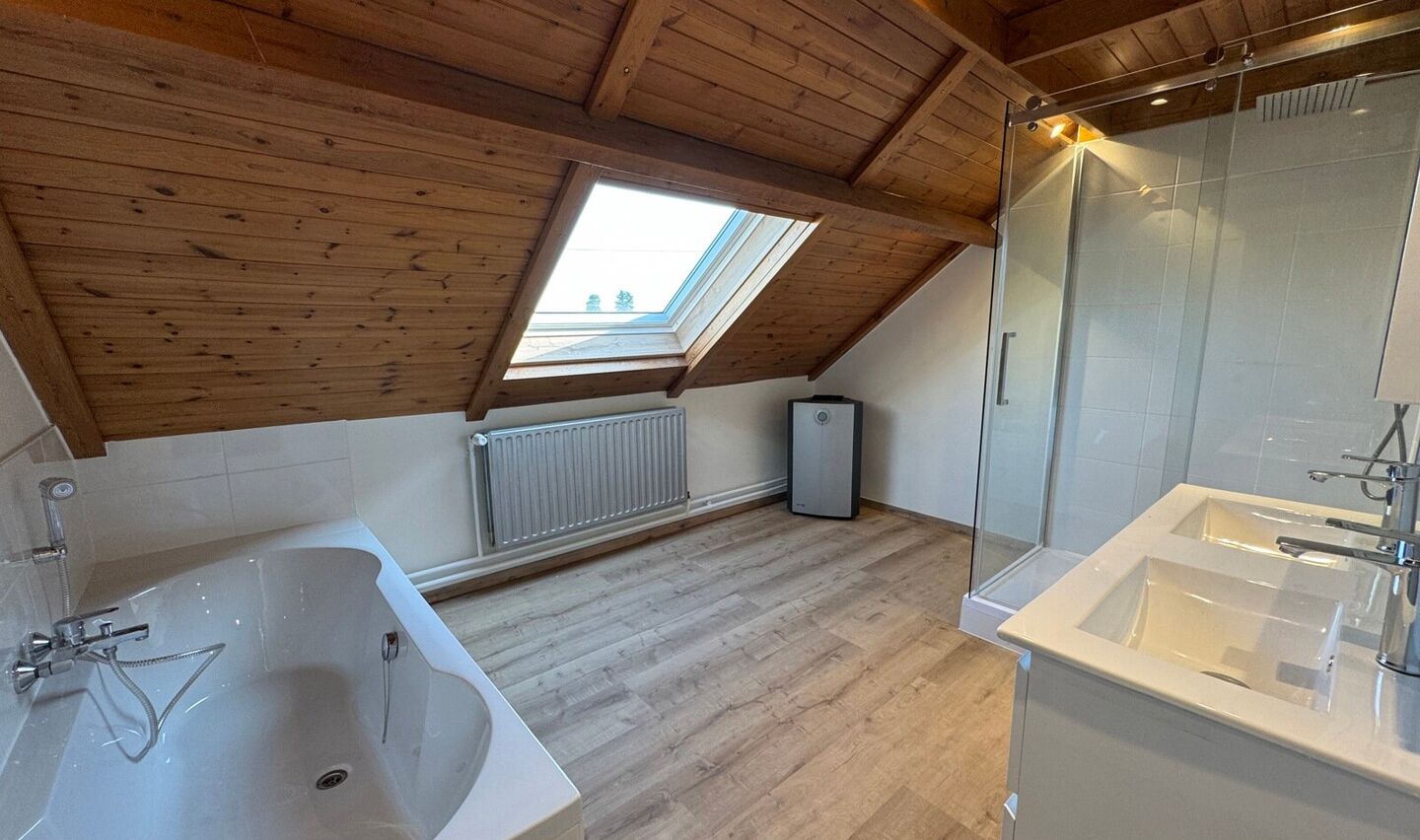 Villa &agrave; louer &agrave; Sint-Pieters-Leeuw