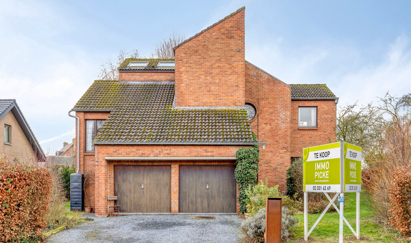 Villa te koop in Sint-Pieters-Leeuw