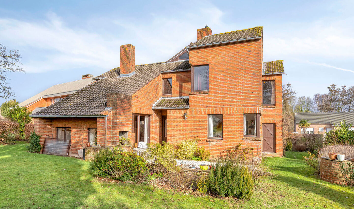 Villa te koop in Sint-Pieters-Leeuw