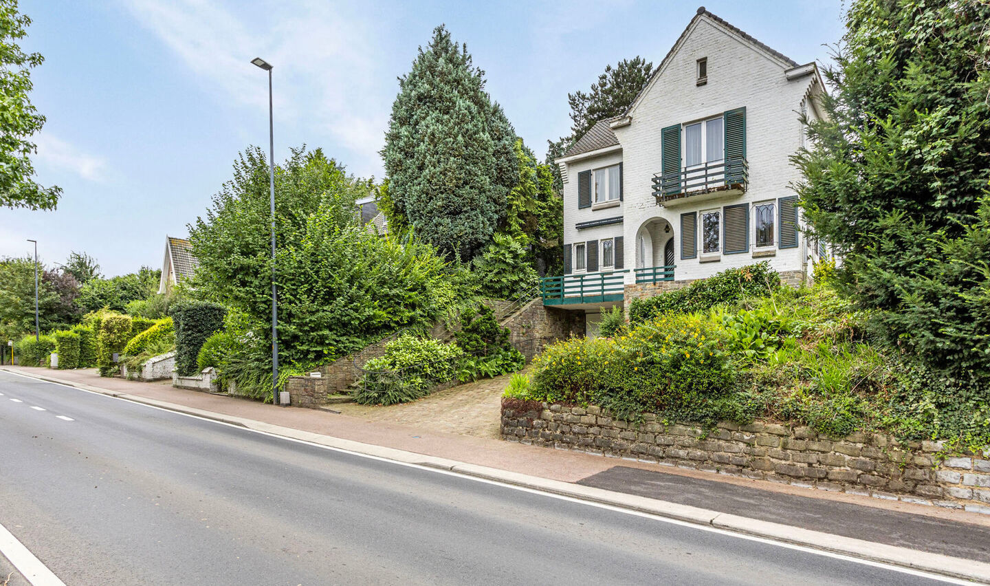 Villa te koop in Sint-Pieters-Leeuw