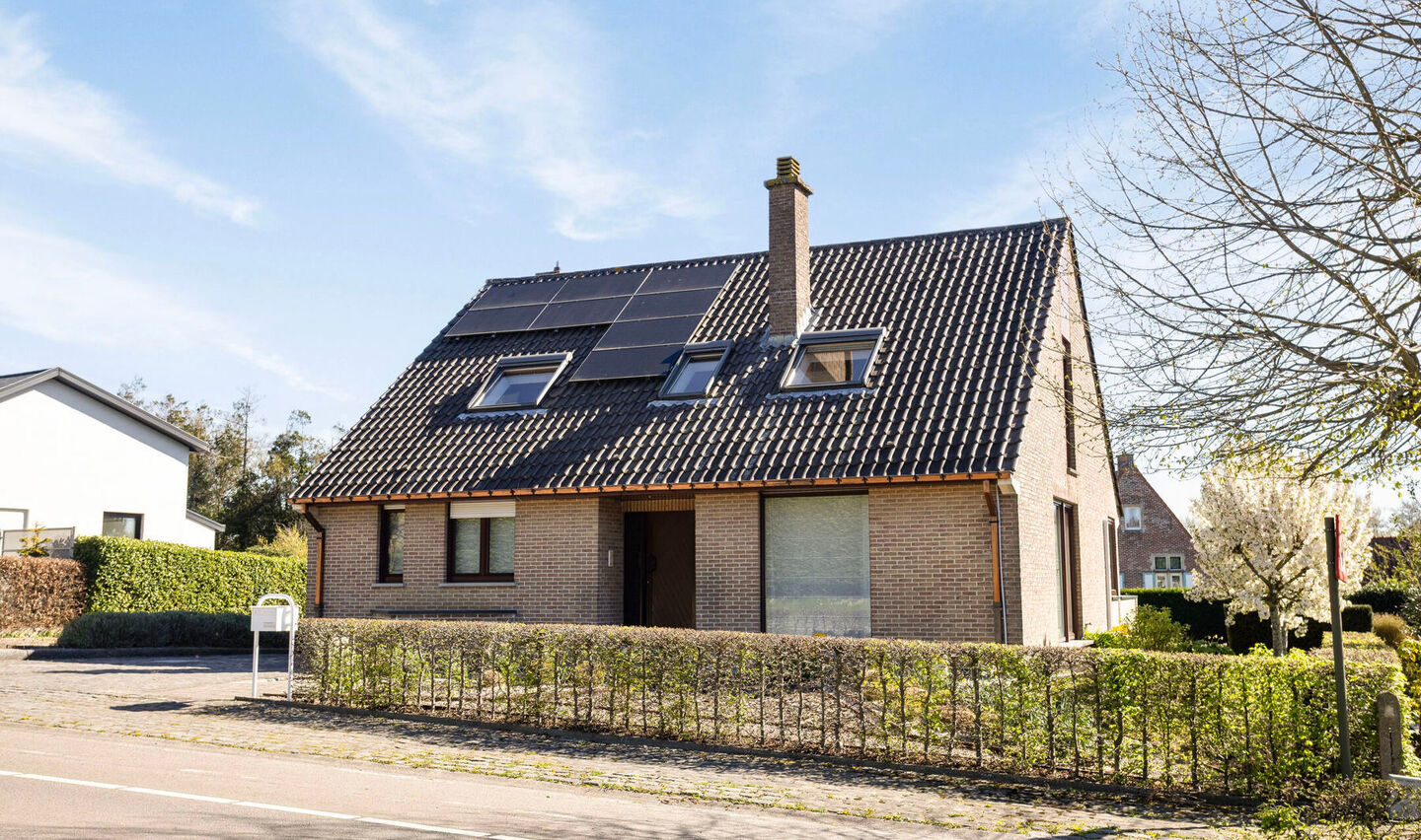 Villa te koop in Sint-Pieters-Leeuw