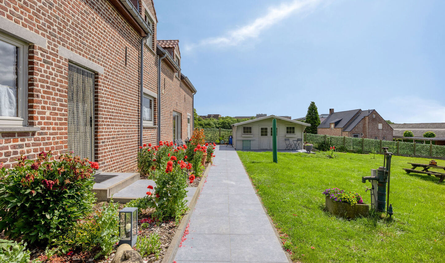 Villa te koop in Sint-Pieters-Leeuw