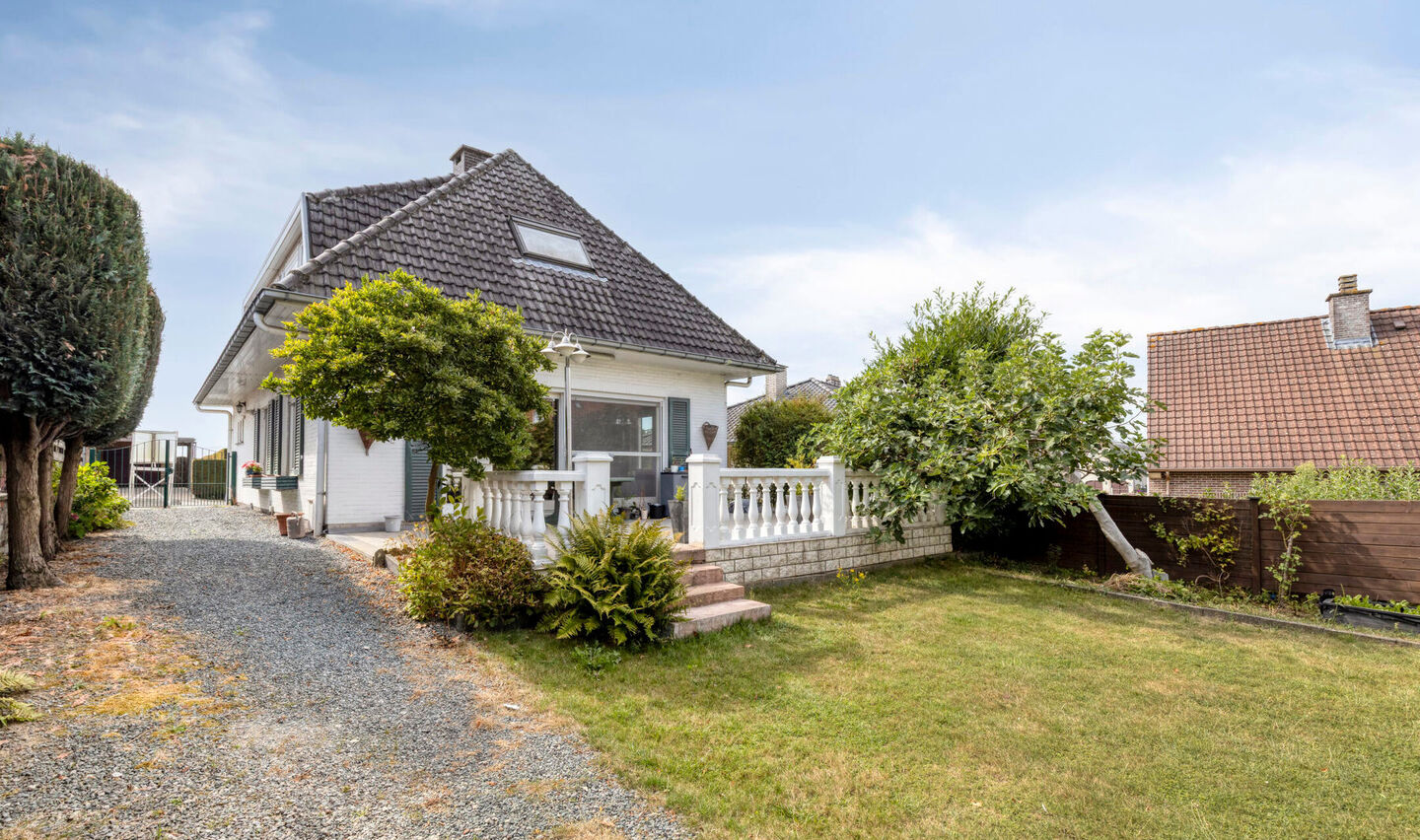 Villa te koop in Sint-Pieters-Leeuw