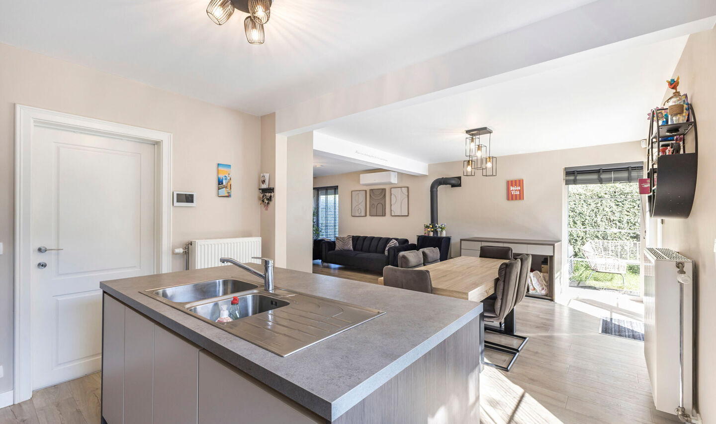 Villa te koop in Sint-Pieters-Leeuw