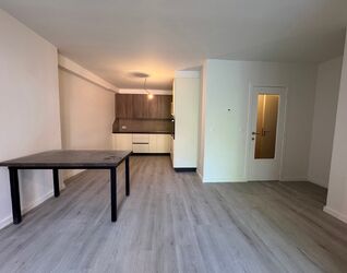 Appartement te huur in Sint-Agatha-Berchem