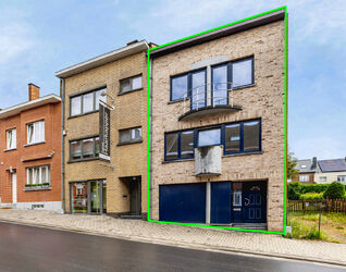 Bel-etage te koop in Halle
