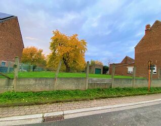 Bouwgrond te koop in Halle