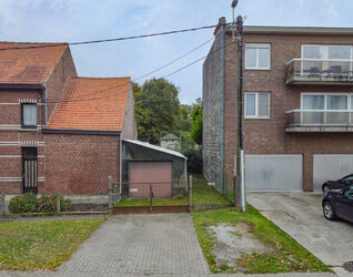 Bouwgrond te koop in Sint-Pieters-Leeuw