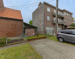 Bouwgrond te koop in Sint-Pieters-Leeuw