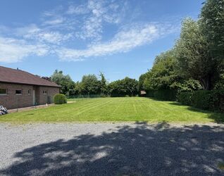 Bouwgrond te koop in Sint-Pieters-Leeuw