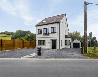 Buitengewoon huis te koop in Lennik