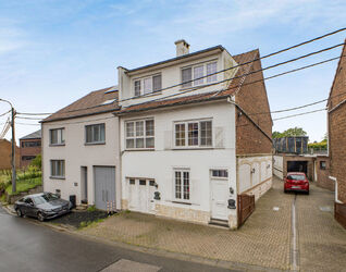 Buitengewoon huis te koop in Sint-Pieters-Leeuw