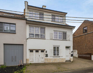 Buitengewoon huis te koop in Sint-Pieters-Leeuw