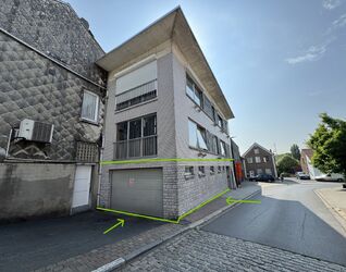 Garage + berging te koop in Sint-Pieters-Leeuw