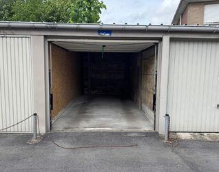 Garage (ferme) &agrave; louer &agrave; Sint-Pieters-Leeuw