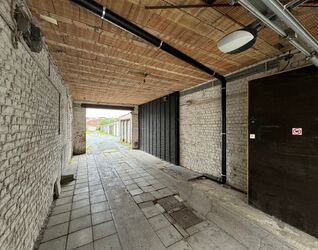 Garage (ferme) &agrave; vendre &agrave; Sint-Pieters-Leeuw