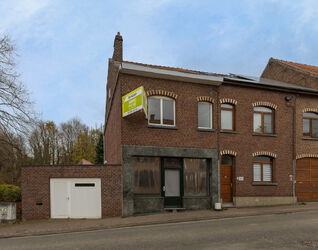 Gebouw voor gemengd gebruik te koop in Sint-Genesius-Rode