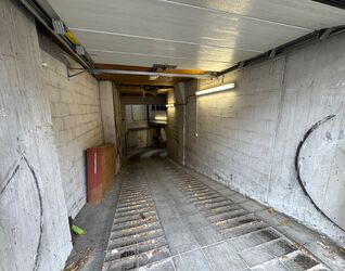 Gesloten garagebox te koop in Anderlecht