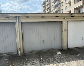 Gesloten garagebox te koop in Vorst