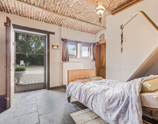 Hoeve te koop in Sint-Pieters-Leeuw