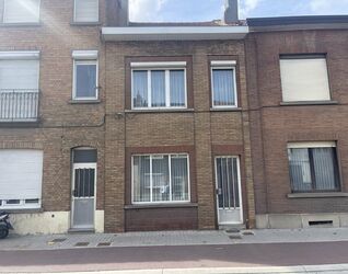 Huis te koop in Leeuw-Saint-Pierre