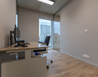 Kantoor te koop in Sint-Pieters-Leeuw