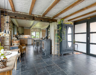 Landhuis te koop in Sint-Pieters-Leeuw