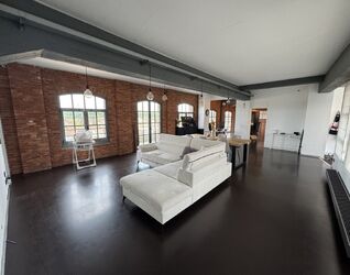 Loft &agrave; louer &agrave; Sint-Pieters-Leeuw