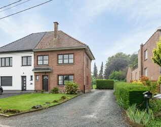Maison à vendre à Sint-Pieters-Leeuw