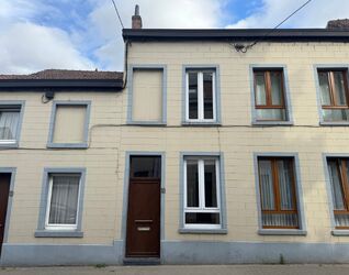 Maison unifamiliale à louer à Halle