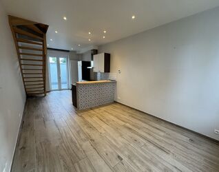 Maison unifamiliale à louer à Halle