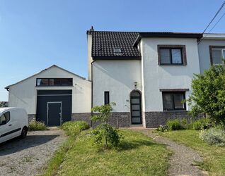 Maison unifamiliale &agrave; vendre &agrave; Sint-Pieters-Leeuw