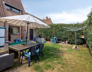 Maison unifamiliale &agrave; vendre &agrave; Sint-Pieters-Leeuw