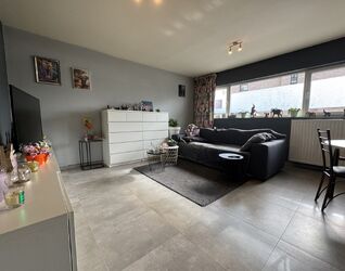 Rez-de-chaussée à louer à Sint-Pieters-Leeuw