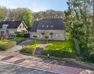 Villa te koop in Beersel Alsemberg