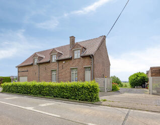 Villa te koop in Sint-Pieters-Leeuw